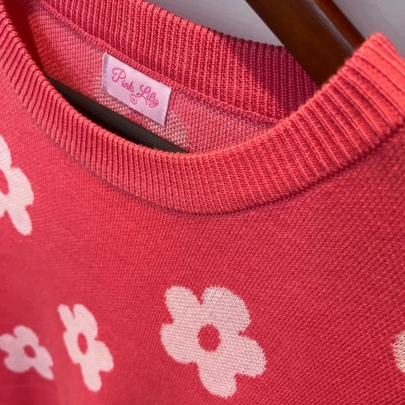 Pink Lily Floral Sweater Pink size Medium 1128 - Picture 3 of 4